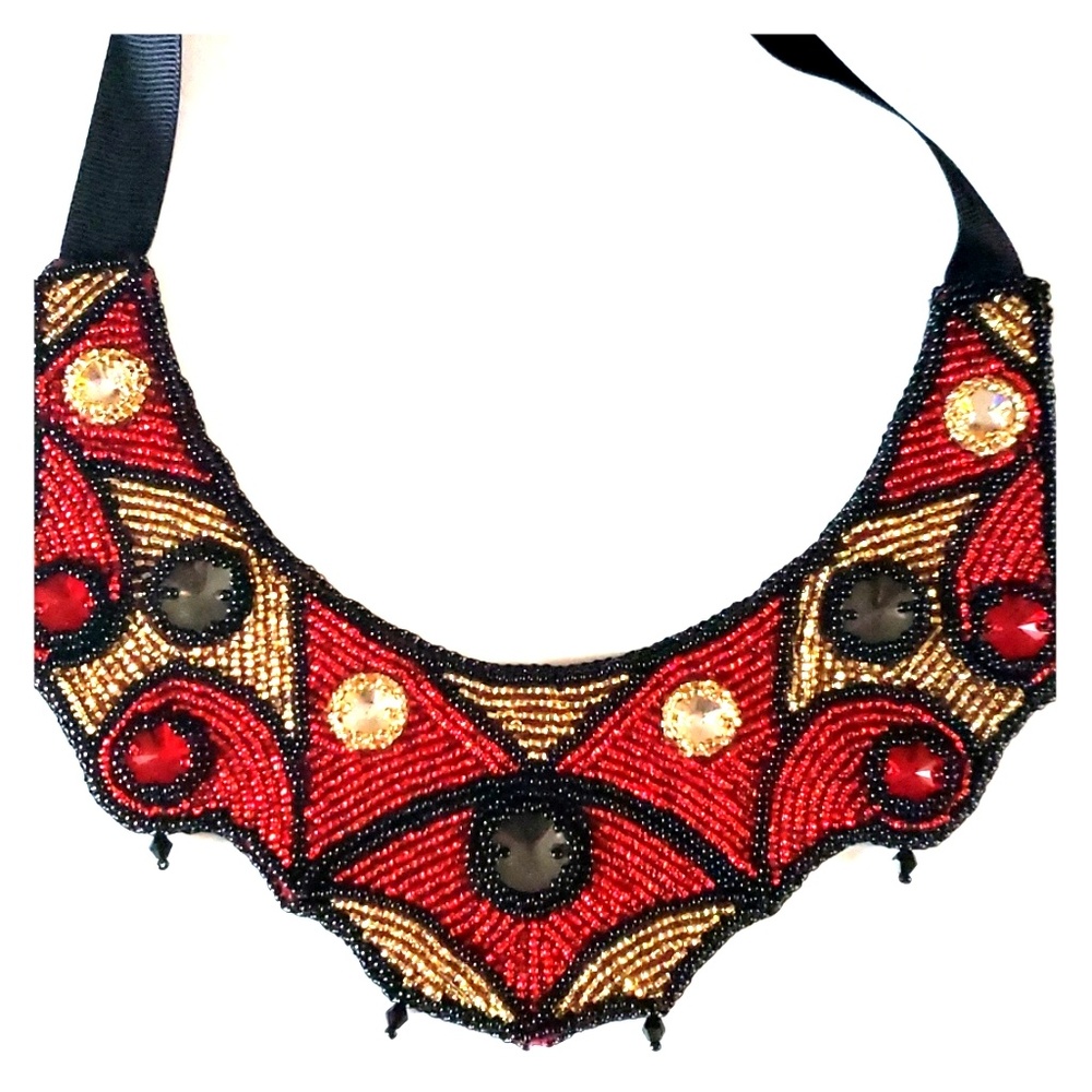 New Handmade beaded collar necklace Statement
